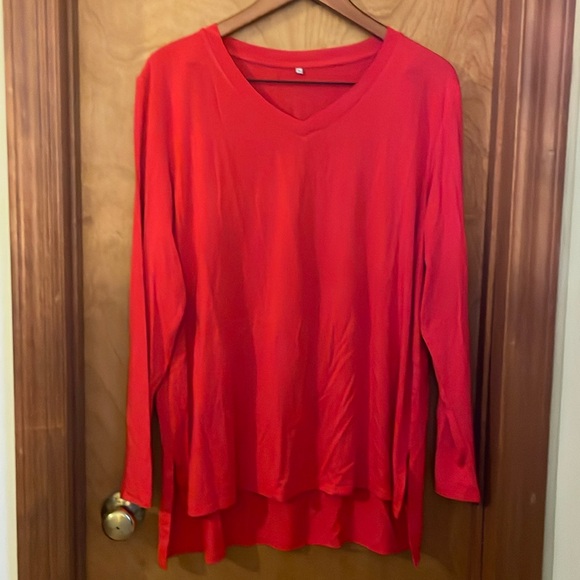 Tops - Red long-sleeved top, XL, New